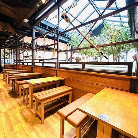 Paddy's Place * Filey