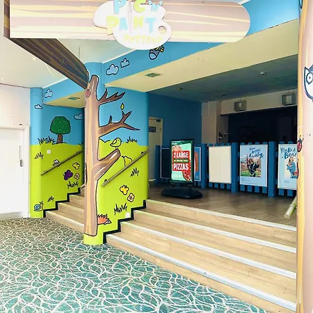 Paddy's Place * Filey